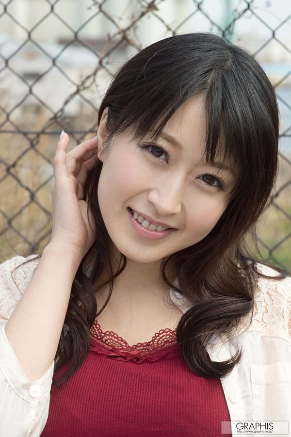 Arisa Misato "Fascinate" [Graphis] Gals