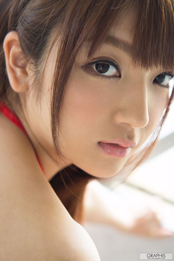 Shinsaki Shiori "ล้อมรอบคุณ" [Graphis] Gals