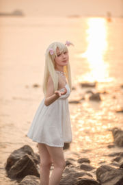 [COS phúc lợi] Blogger anime Xianyin sic - Illya váy trắng