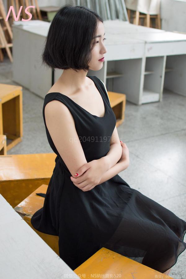 Rouhui "สตูดิโอถุงน่องสีดำบานสะพรั่ง" [Nass Photography]