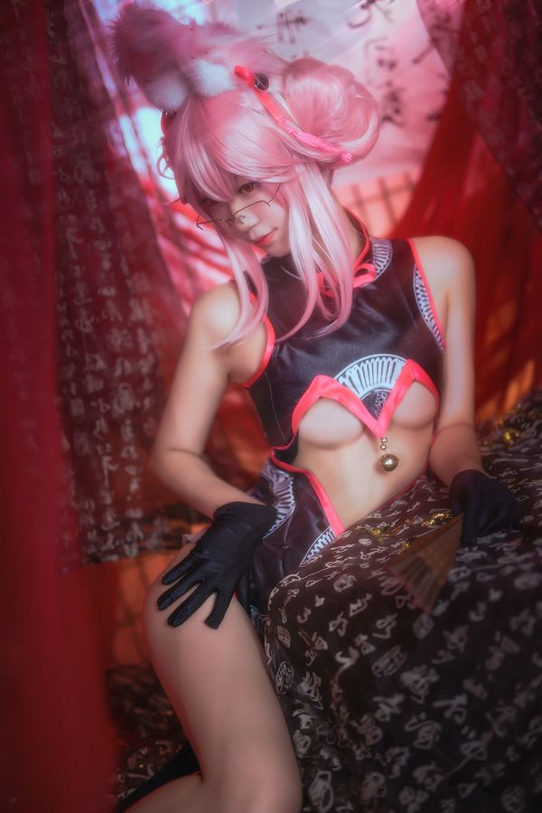 Coser Kurokawa "ฆ่า Qipao Koyanskaya"