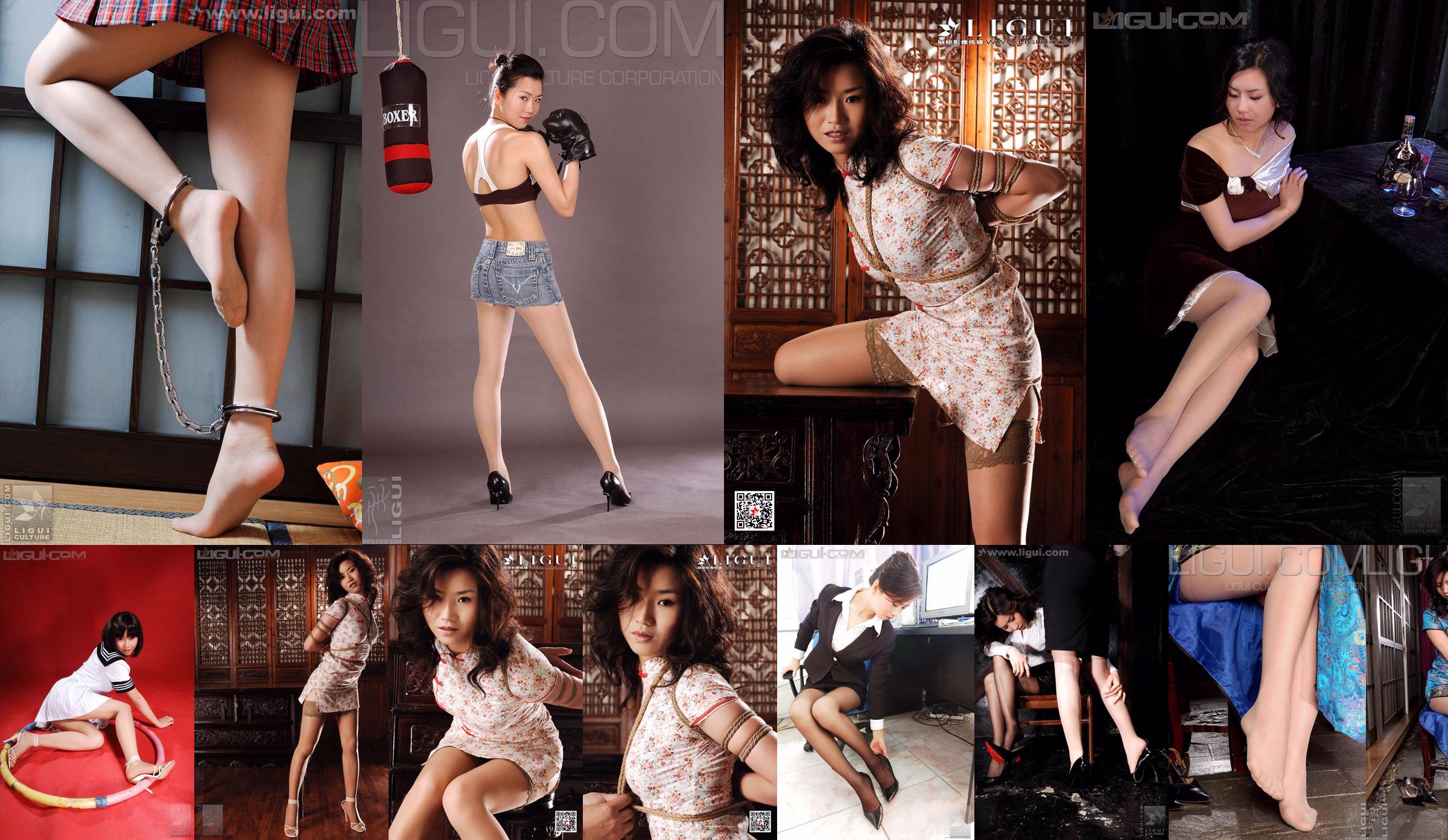 Modello Yumi "Giocando con le calze in ufficio" [丽 柜 LiGui] Foto di seta del piede No.11d559 Pagina 1