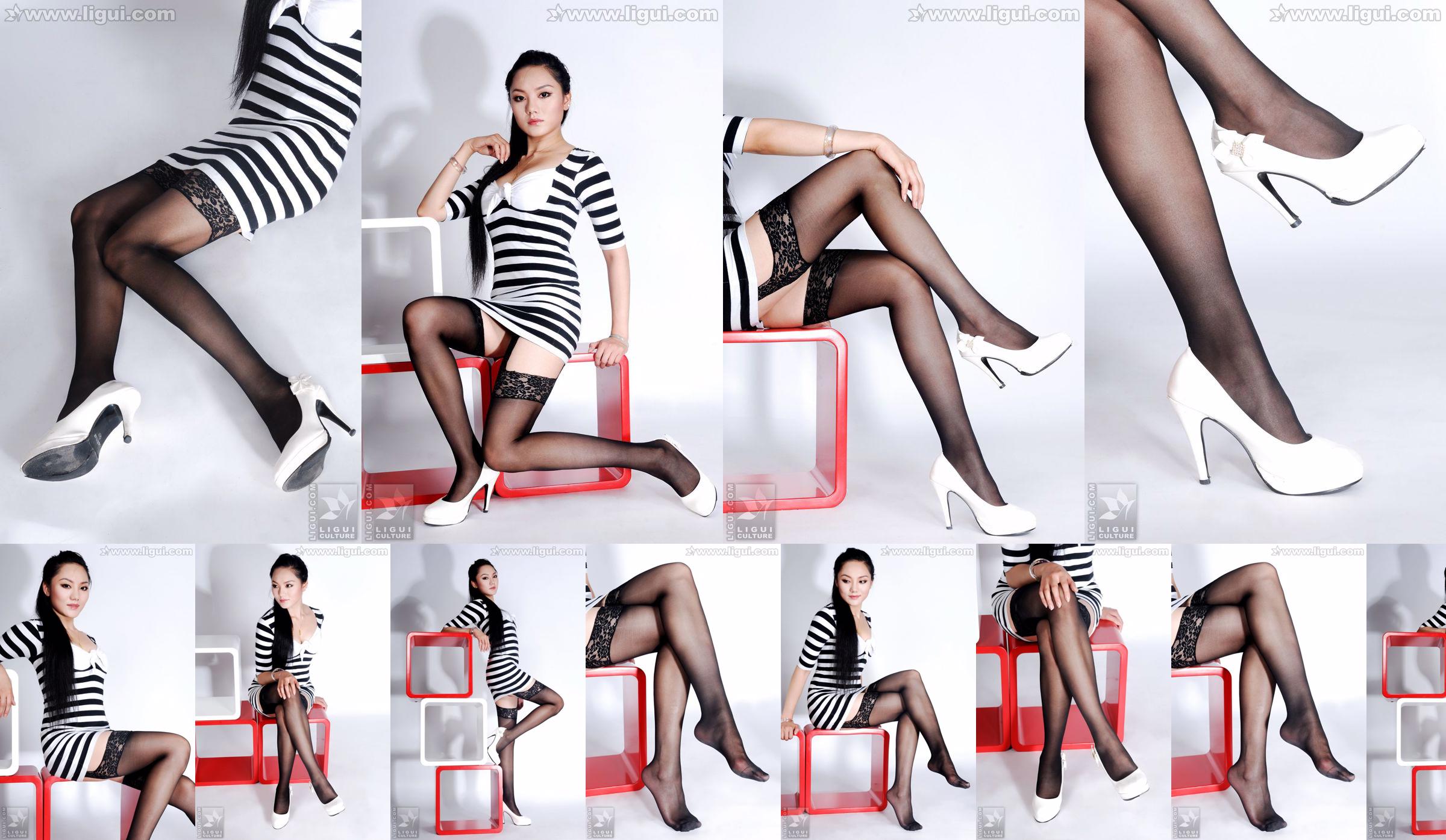 Modelo Yang Zi "El encanto de las medias en la sencilla decoración del hogar" [丽 柜 LiGui] Foto de hermosas piernas y pies de jade No.4f3fae Página 6